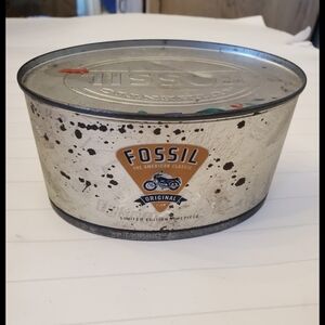 Fossil Limited Edition Tin - Silver